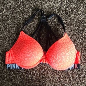 PINK VICTORIA SECRET BRA